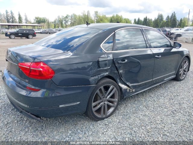 1VWAT7A39GC068719 Volkswagen Passat 1.8t R-line
