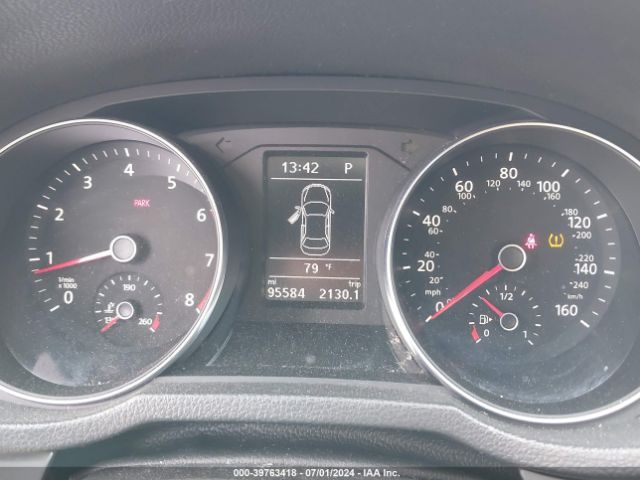 1VWAT7A39GC068719 Volkswagen Passat 1.8t R-line