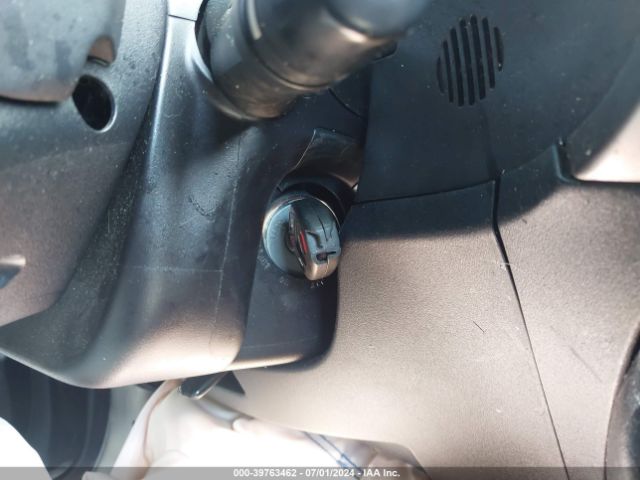 JA32U2FU8FU016997 Mitsubishi LANCER ES