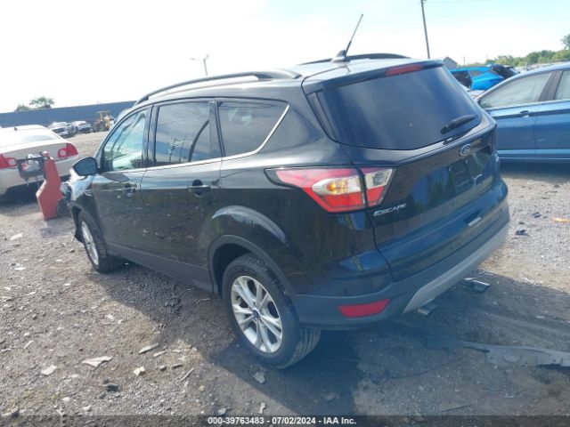 1FMCU0HD7JUC71782 Ford ESCAPE SEL