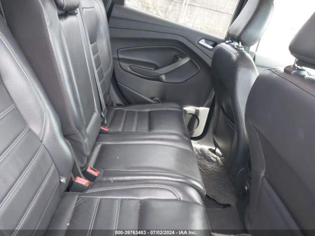 1FMCU0HD7JUC71782 Ford ESCAPE SEL