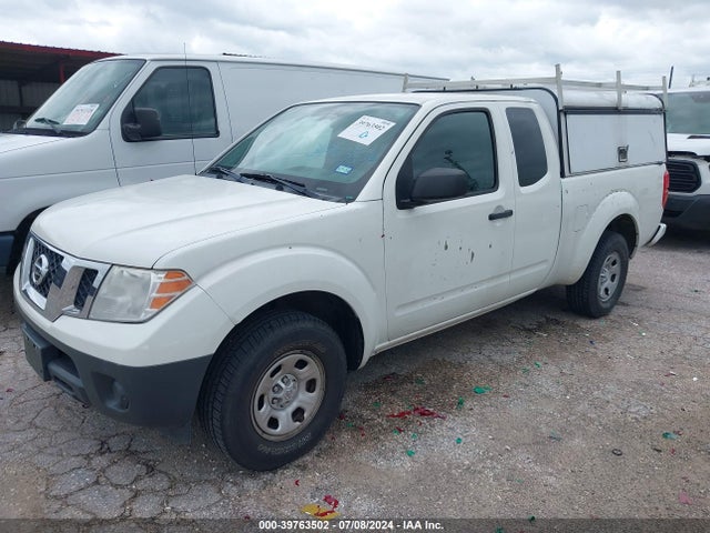 Nissan FRONTIER S 2017 1N6BD0CT8HN742547 Image 2