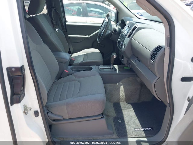 Nissan FRONTIER S 2017 1N6BD0CT8HN742547 Image 5