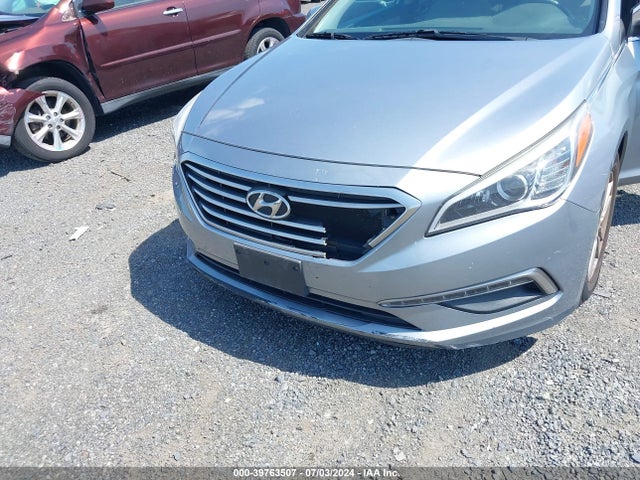 Hyundai SONATA SE 2015 5NPE24AF9FH021595 Image 6