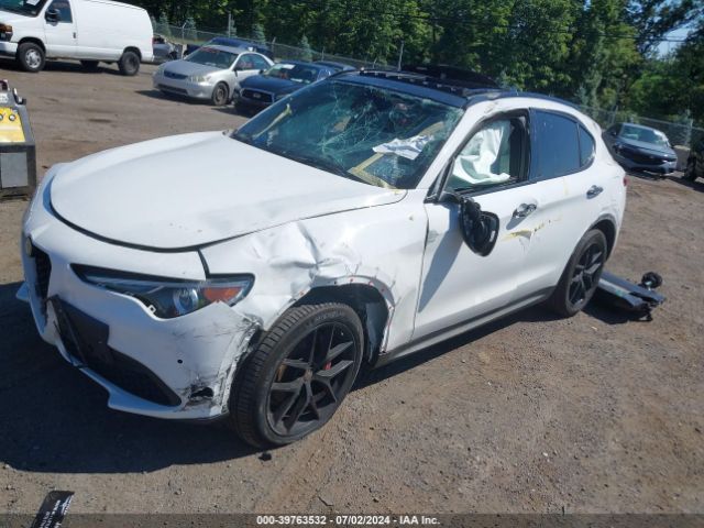 ZASPAKBNXK7C52890 Alfa Romeo Stelvio Ti Sport Awd