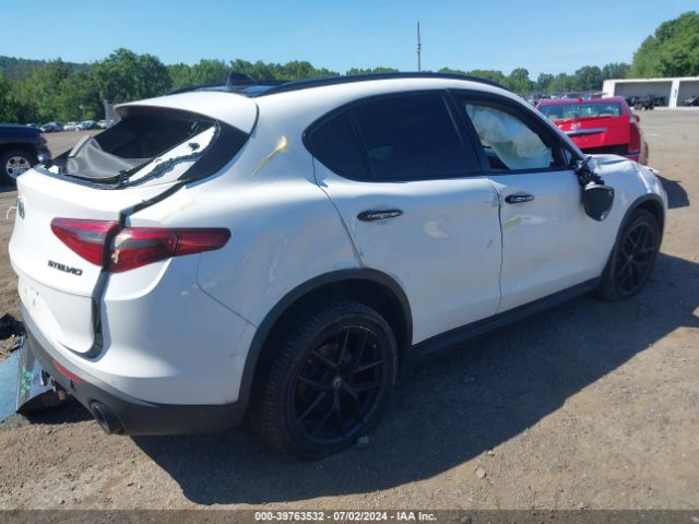 ZASPAKBNXK7C52890 Alfa Romeo Stelvio Ti Sport Awd