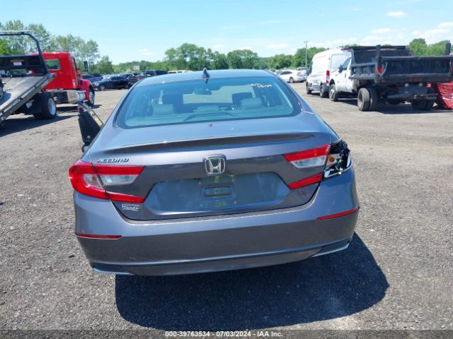 1HGCV1F13JA268350 Honda ACCORD LX