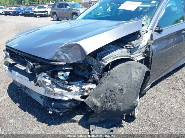 1HGCV1F13JA268350 Honda ACCORD LX