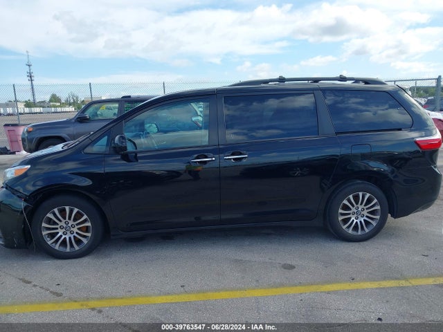 Toyota Sienna Xle 8 Passenger 2019 5TDYZ3DC2KS016165 Image 14