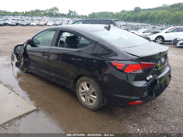 Hyundai Elantra Value Edition 2019 5NPD84LF5KH475084 Image 3