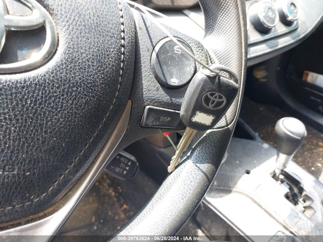 Toyota RAV4 LE 2014 2T3BFREV0EW145901 Image 11