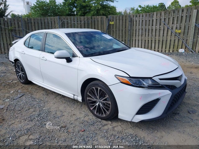 Toyota CAMRY SE 2018 4T1B11HK0JU576663 main image