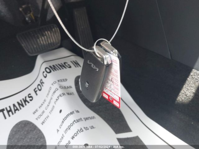 5XYK33AF1PG134427 KIA Sportage Ex