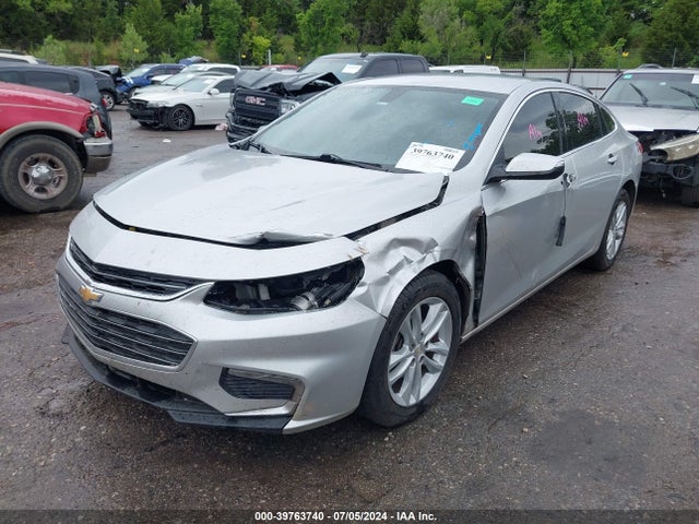 Chevrolet MALIBU LT 2018 1G1ZD5ST4JF276611 Image 2