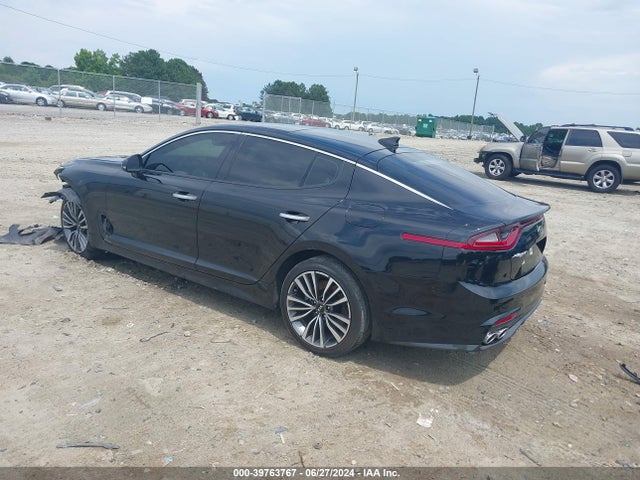 KIA Stinger Premium 2018 KNAE25LA2J6022711 Image 3