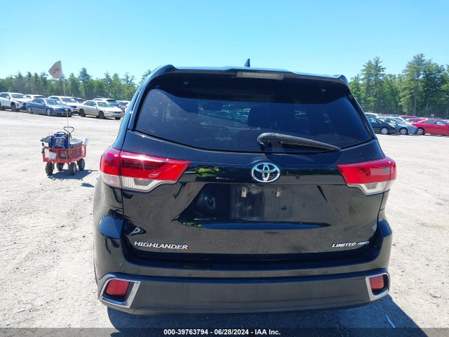Toyota Highlander Limited Platinum 2017 5TDDZRFH5HS423528 Image 16