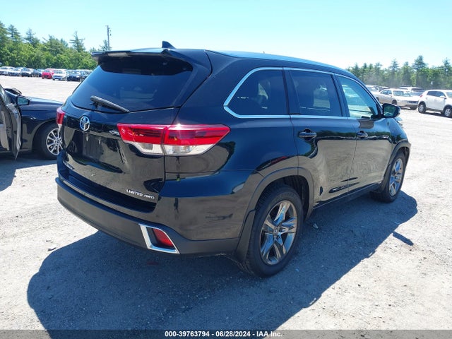 Toyota Highlander Limited Platinum 2017 5TDDZRFH5HS423528 Image 4