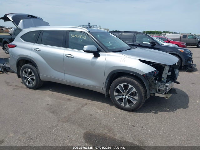 Toyota Highlander Xle 2020 5TDGZRBH0LS052709 Image 1