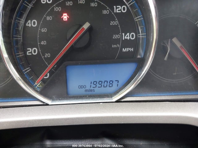 Toyota Rav4 Limited 2014 2T3YFREV6EW114937 Image 15