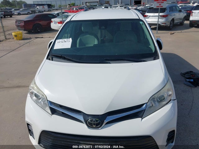 Toyota Sienna Le 8 Passenger 2019 5TDKZ3DC8KS012045 Image 6