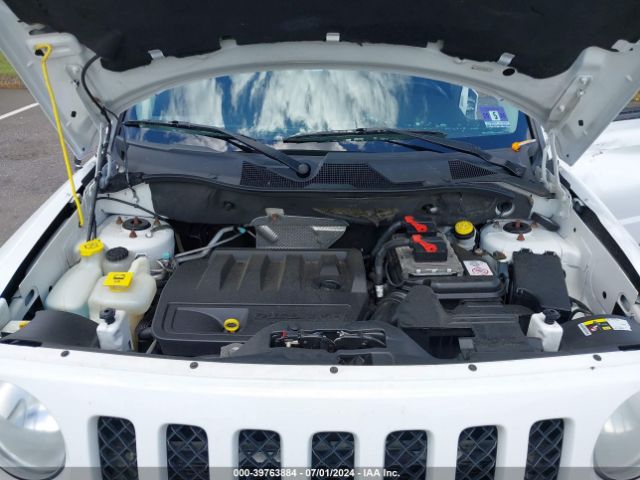 1C4NJRFB3ED616839 Jeep Patriot Latitude