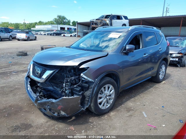 Nissan ROGUE SV 2017 5N1AT2MV5HC865579 Image 2