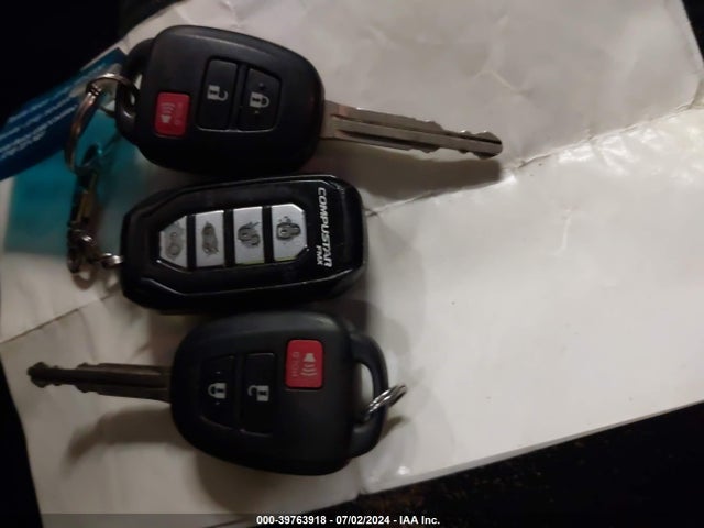 Toyota Rav4 Xle 2015 JTMRFREV7FD150848 Image 11