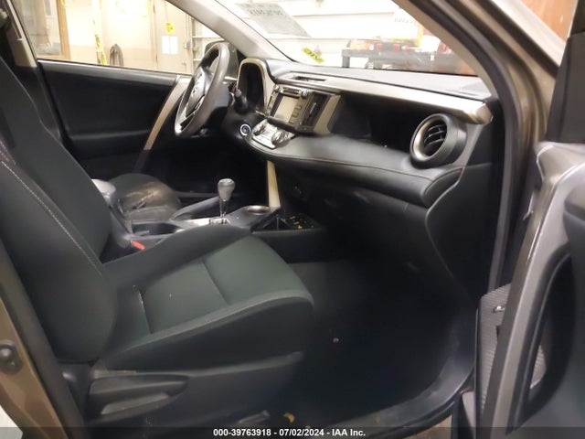Toyota Rav4 Xle 2015 JTMRFREV7FD150848 Image 5