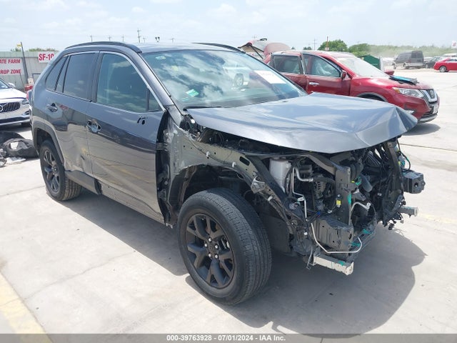 Toyota RAV4 LE 2021 2T3H1RFV4MW139413 главное изображение