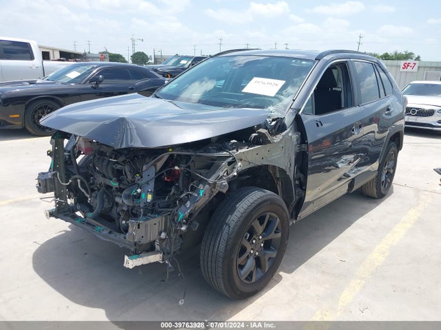 Toyota RAV4 LE 2021 2T3H1RFV4MW139413 Image 2