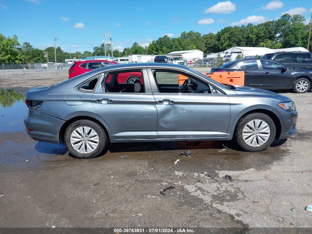 3VWC57BU0KM230559 Volkswagen Jetta 1.4t R-line/1.4t S/1.4t Se