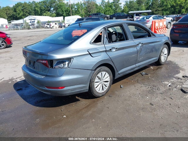 3VWC57BU0KM230559 Volkswagen Jetta 1.4t R-line/1.4t S/1.4t Se