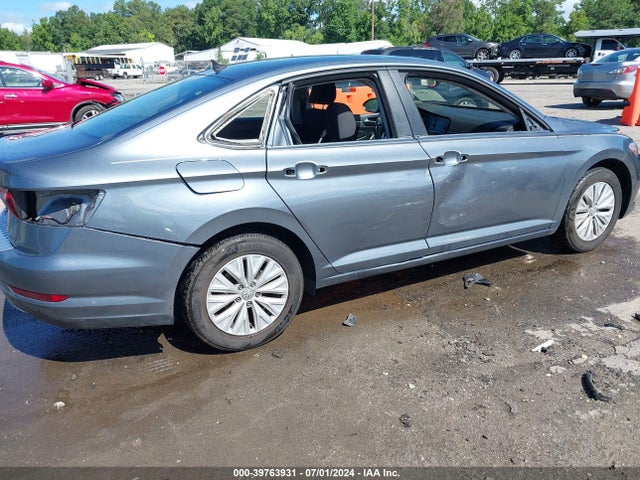 3VWC57BU0KM230559 Volkswagen Jetta 1.4t R-line/1.4t S/1.4t Se