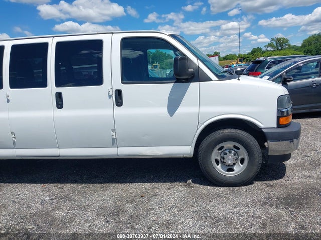 Chevrolet Express 3500 Lt 2017 1GAZGPFG4H1334210 Image 13