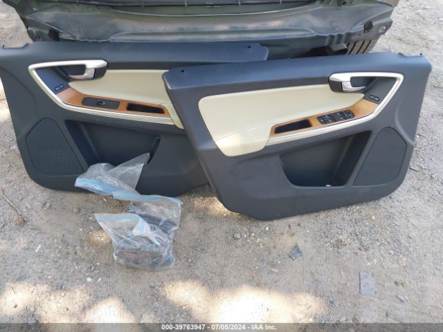 YV440MDU4H2105885 Volvo Xc60 T5 Inscription