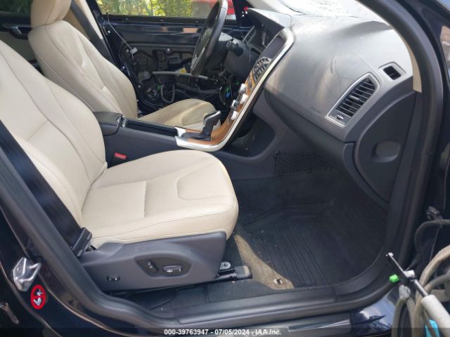 YV440MDU4H2105885 Volvo Xc60 T5 Inscription