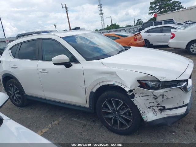 Mazda Cx-5 Touring 2018 JM3KFACM3J1349300 Image 13