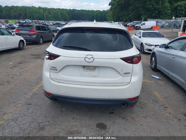 Mazda Cx-5 Touring 2018 JM3KFACM3J1349300 Image 16