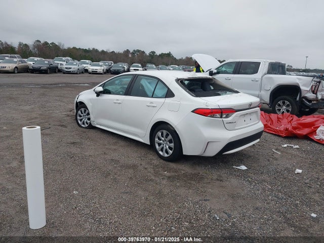 Toyota COROLLA LE 2021 5YFEPMAE9MP223801 Image 3