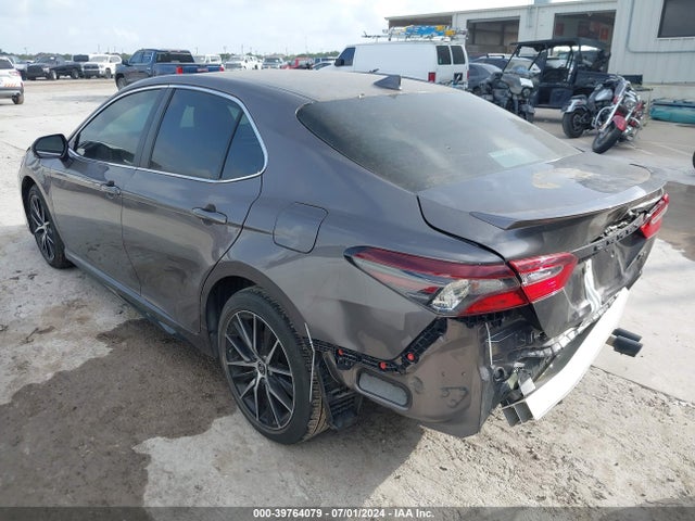 Toyota CAMRY SE 2022 4T1G11AK1NU670931 Image 3