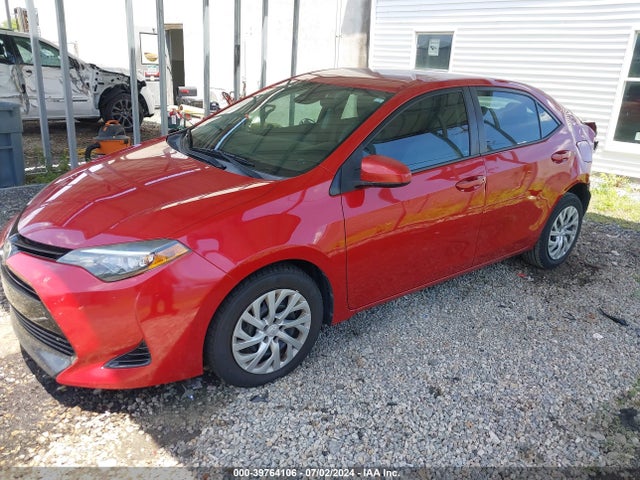 Toyota COROLLA LE 2017 2T1BURHE3HC829213 Image 2