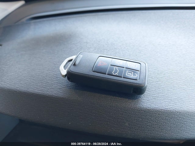 Volvo S60 Inscription T5 2017 LYV402TK7HB154584 Image 11