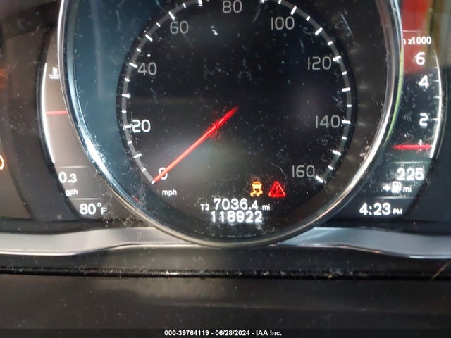 Volvo S60 Inscription T5 2017 LYV402TK7HB154584 Image 15