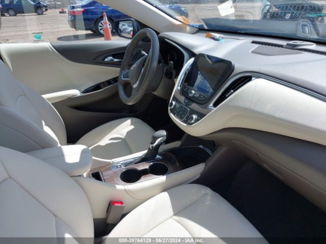 1G1ZE5STXPF127304 Chevrolet Malibu Fwd 2lt