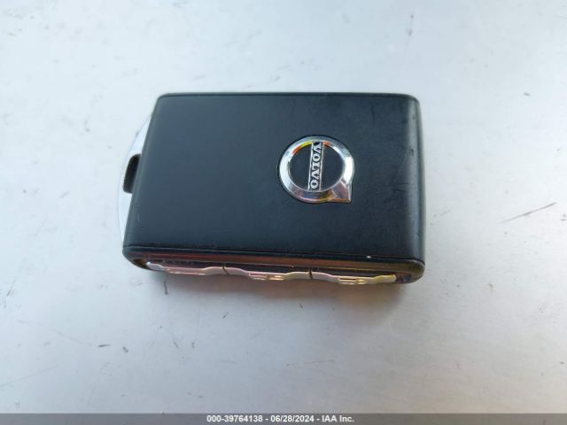YV4L12DV8P1199330 Volvo Xc60 B5 Core