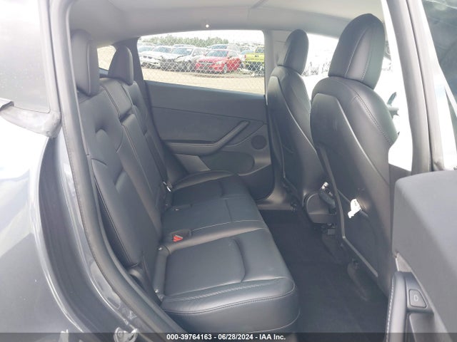 2021 TESLA MODEL Y 5YJYGDEE3MF249796 Photo 7