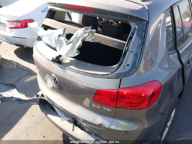 WVGAV7AX0FW523305 Volkswagen TIGUAN S