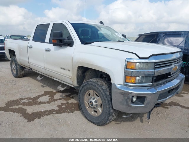 2016 1GC1KVEG6GF165320 main image