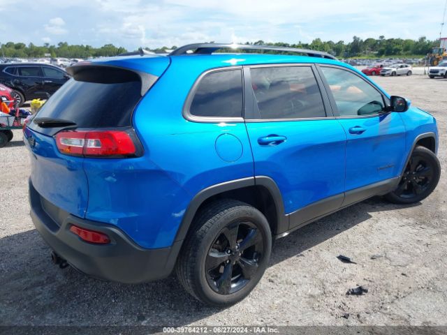 1C4PJLCB3JD621222 Jeep Cherokee Latitude Fwd