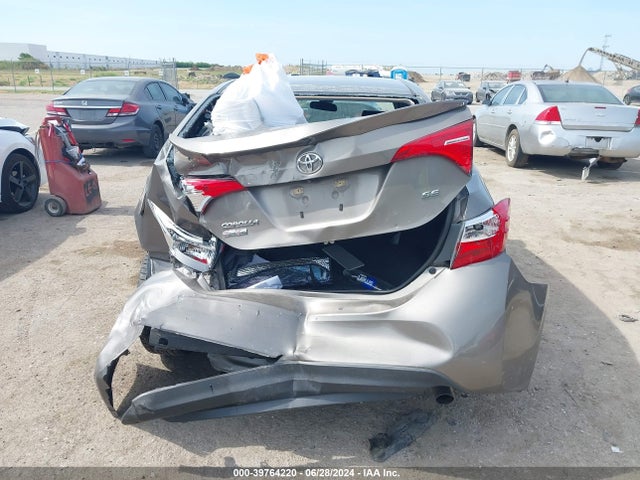 Toyota COROLLA SE 2017 5YFBURHE2HP673858 Image 16